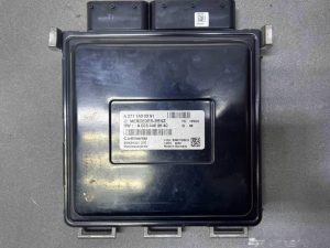 12-15 Mercedes Benz W204 C250 C200 ECU ECM Engine Computer Control Module A2711500391
