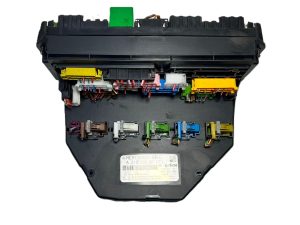Mercedes-Benz W204 C-Class W212 W218 Front SAM Fuse Relay Box A2129008107 OEM